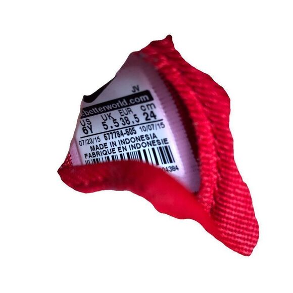 RARE 2015 Nike Roshe One Print GS 'Valentines Day' Size 7.5 - Picture 2 of 16